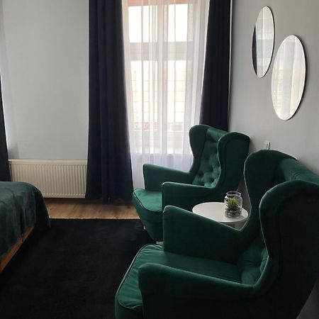 Apartament Jednosci Zielona Góra Esterno foto